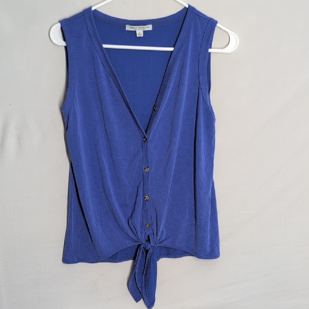 Chic So Soft Blue Button-Down Sleeveless  Top